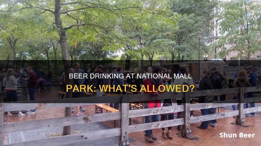 can I drink beer at national mall park